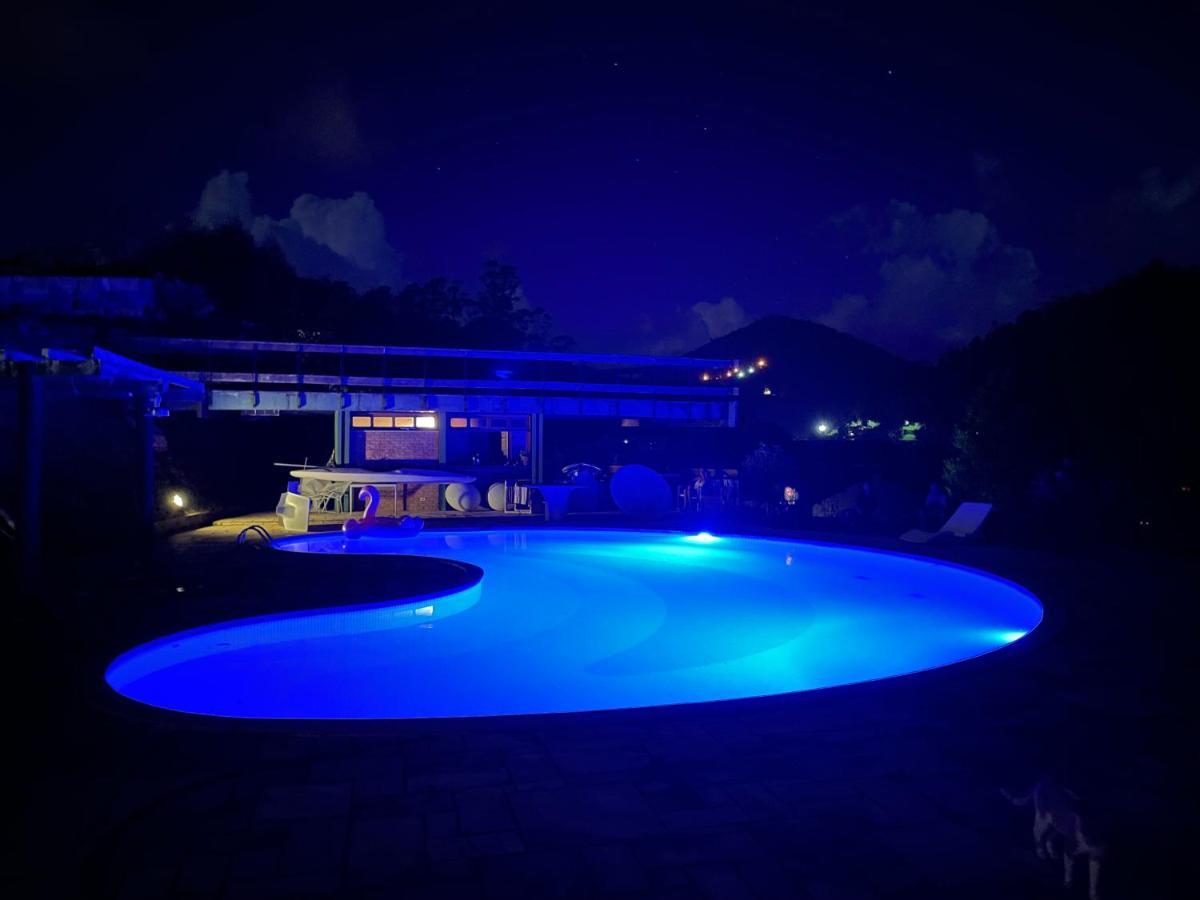 Casa Holanda Hotel Teresópolis Buitenkant foto